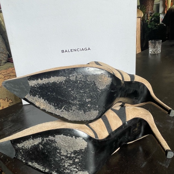 Balenciaga suede ankle boots - Picture 5 of 5